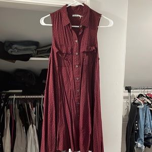 Urban Outfitters Kimchi Blue size small sleeveless shirt dress dark red pattern